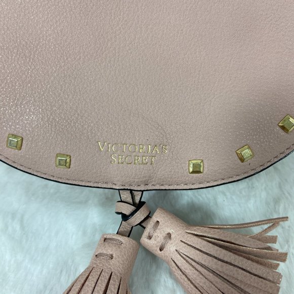 Victorias Secrets Saddle Bag Pink Faux Leather Small Crossbody Fringe Tassels - Picture 3 of 9